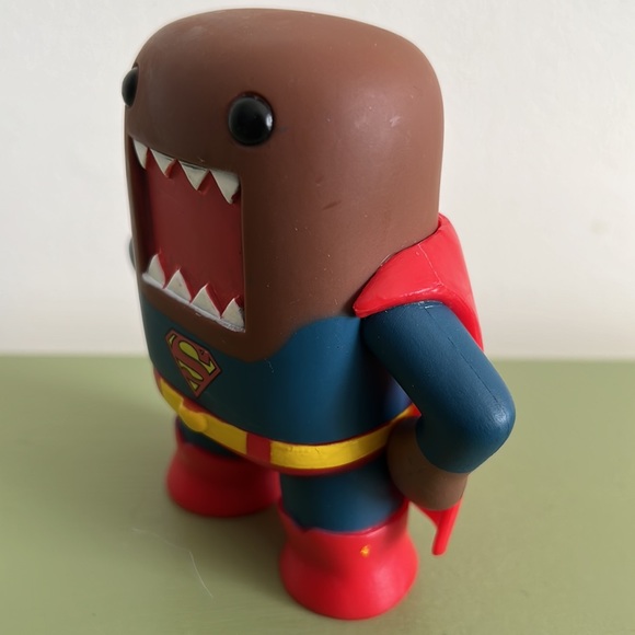 Funko Domo dressed as Superman - Picture 2 of 5
